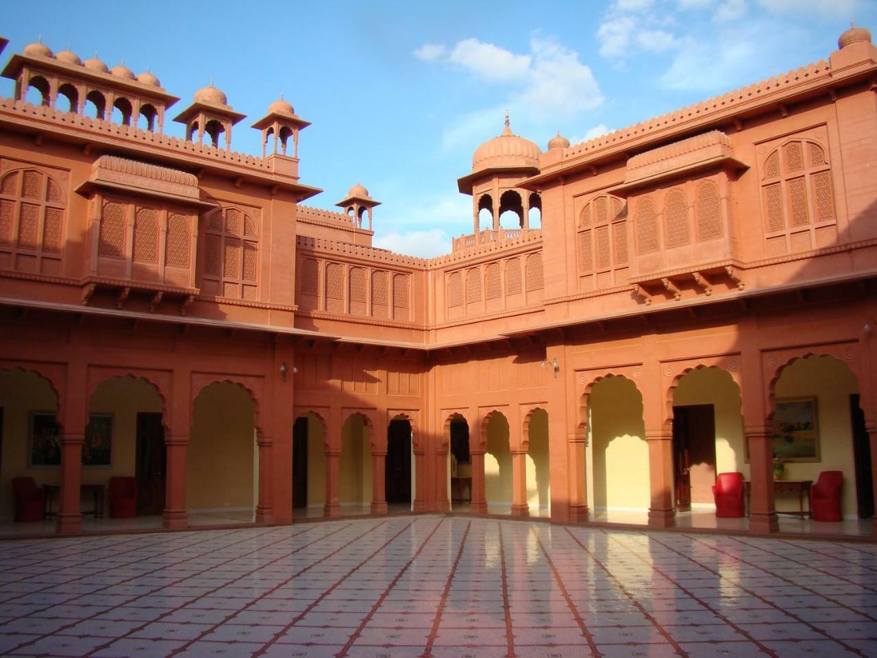 Gaj Kesri Hotel Bikaner Exterior photo